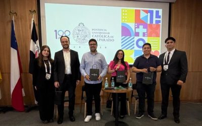 Distrito V21 acercó los desafíos de la inteligencia artificial a estudiantes de Ingeniería Comercial en CONCAIC 2026